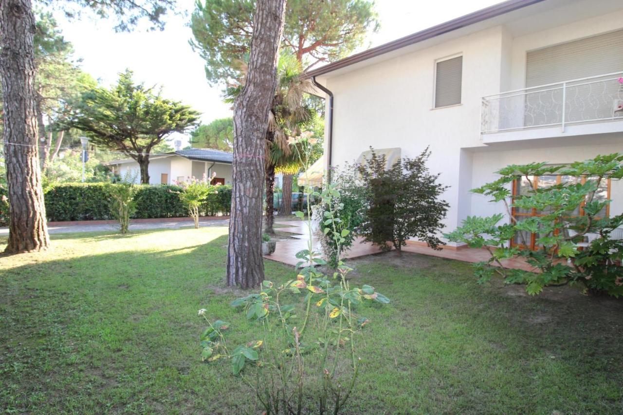 Villa- Barbara Lignano Sabbiadoro Dış mekan fotoğraf